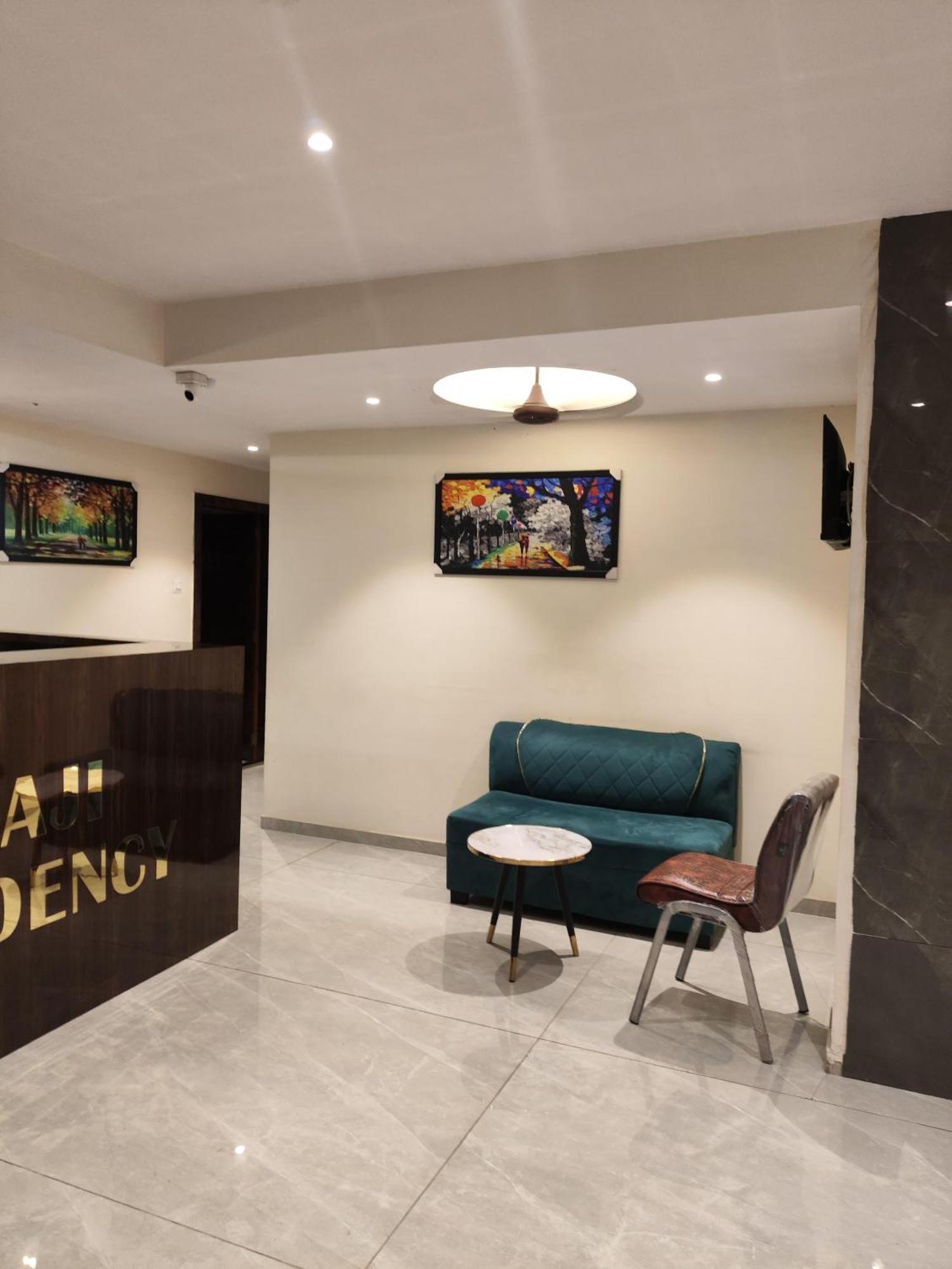 New Balaji Residency By Glitz Hotels Ulhasnagar ภายนอก รูปภาพ